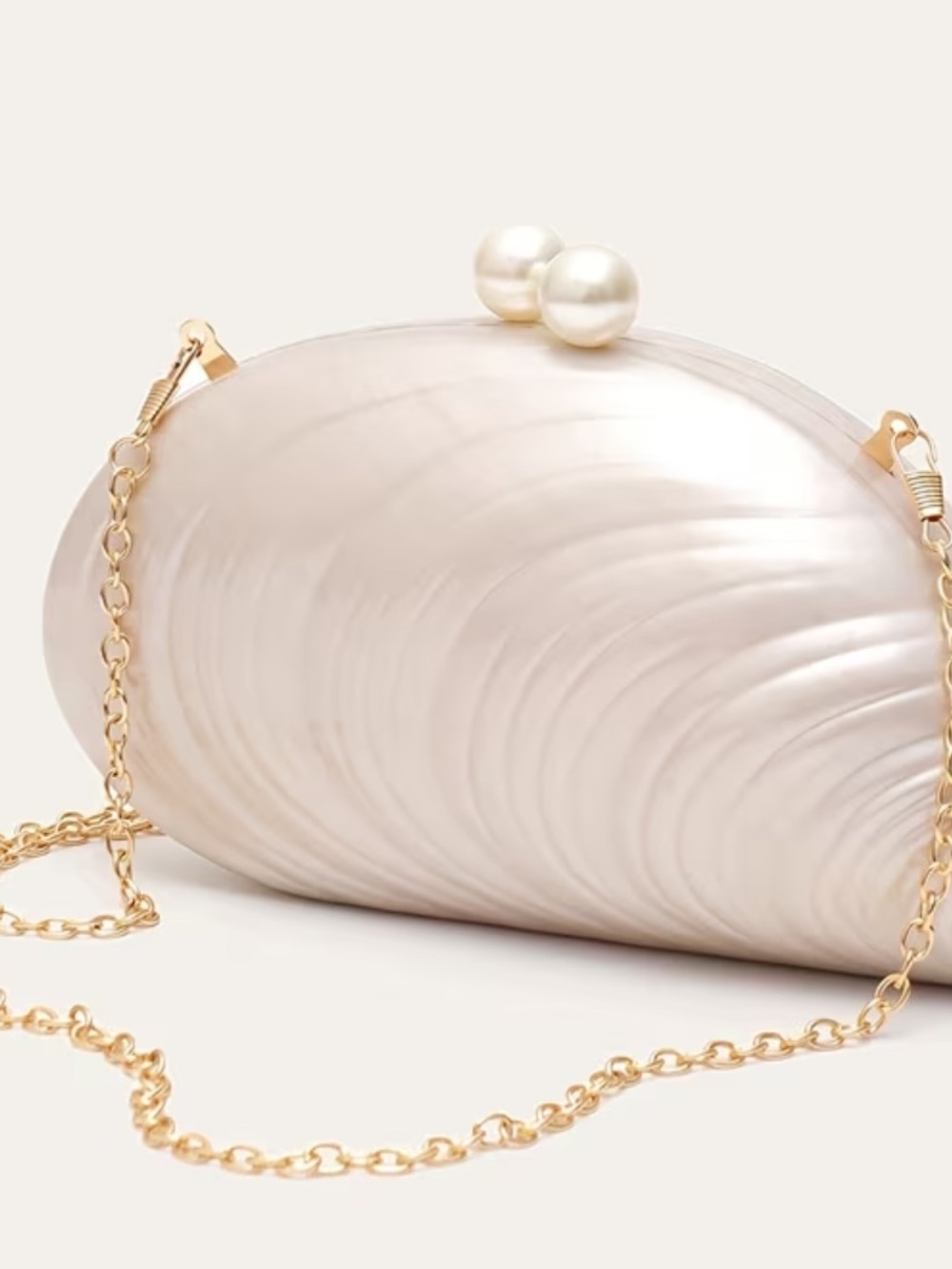 Pearlescent Shell Clutch in Pearl White - Picture 3 of 8